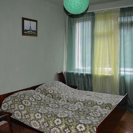 Parisis B&B In Alaverdi Eksteriør billede