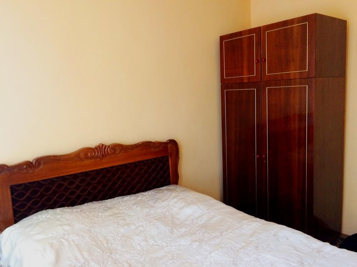 Parisis B&B In Alaverdi Eksteriør billede