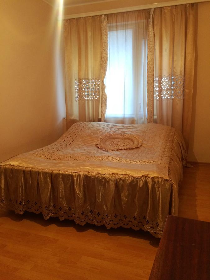 Parisis B&B In Alaverdi Eksteriør billede